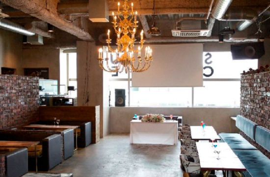 SUZU CAFE ‐gems shibuya‐の会場雰囲気